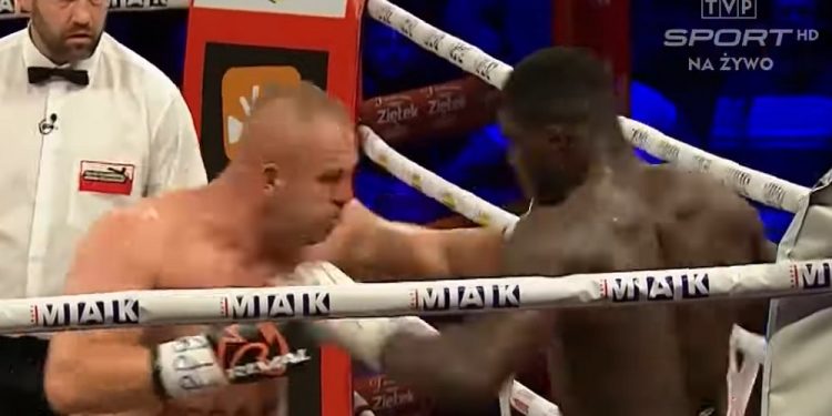 Michalczewski o porażce Izu Ugonoha: Powinien zakończyć karierę. Zareagował Mateusz Borek