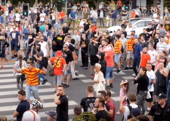 Prezes Jagiellonii Białystok komentuje zamieszki na Marszu Równości