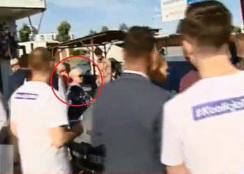 Politycy PO na bazarze. „Złodzieje, do roboty!”