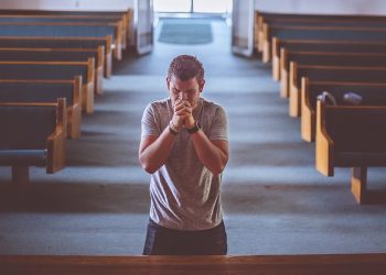 Ogromny spadek religijności wśród młodych Polaków