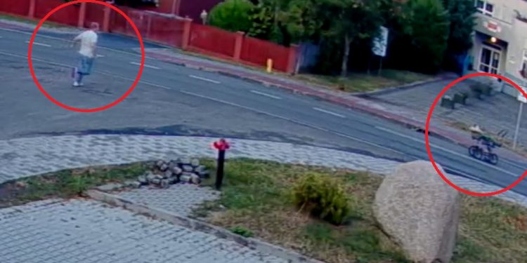 Wielkopolskie: Wózek z dzieckiem pędził po ulicy. Wzorowa postawa strażaka [WIDEO]