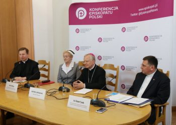 Episkopat reaguje na wydarzenia z poznańskiego klubu. Podcięto tam gardło kukle abp. Jędraszewskiego