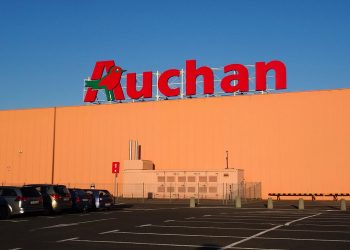 Sklep Auchan wydał oświadczenie w sprawie ataku na klientkę i jej córkę