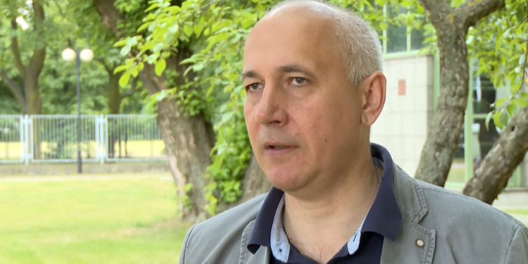 Brudziński: „Sowiecka dzicz podrzynała gardła duchownym”