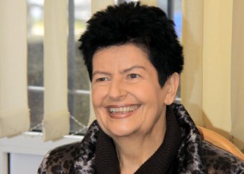 Senyszyn o „morderczym krzyżu na Giewoncie”. Odpowiedział jej rzecznik policji