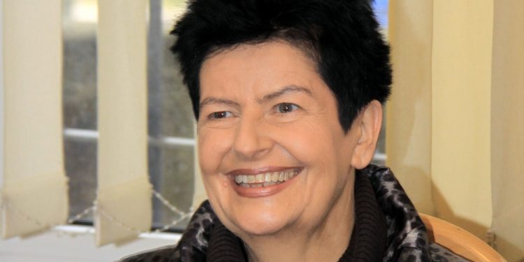 Senyszyn o „morderczym krzyżu na Giewoncie”. Odpowiedział jej rzecznik policji