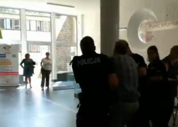 Poseł Janusz Sanocki wywołał awanturę w urzędzie. „Był nieobliczalny” [WIDEO]