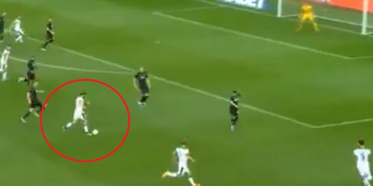 Krychowiak zdobywa kolejną bramkę w Rosji. Kuriozalne zachowanie bramkarza [WIDEO]