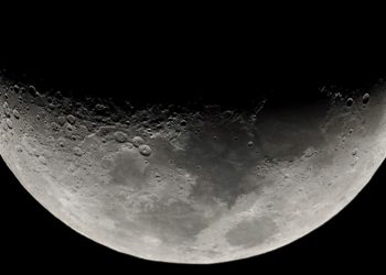 Chińczycy odkryli nieznaną substancję na Księżycu