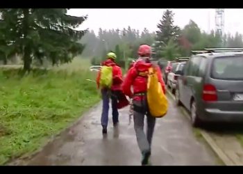 Burza w Tatrach. Wstrząsająca relacja: „Piorun uderzył idącego przede mną mężczyznę”