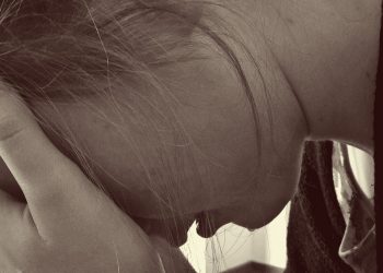 Podkarpackie: 13-latka popełniła samobójstwo we własnym domu. Przyczyniła się do tego gra?