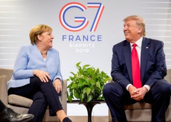 Merkel wybuchła śmiechem po słowach Trumpa [WIDEO]