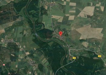 Dolnośląskie: Ogromna plama na Odrze. Grupy chemiczne rozstawiają zapory