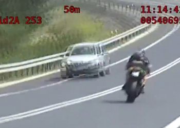 Dolnośląskie: Brawurowy pościg policji. Motocyklista transportował narkotyki