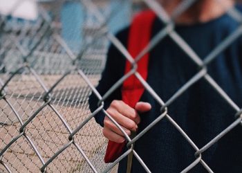 Polskie dzieci nękane w brytyjskich szkołach. Nie tylko przez uczniów, ale i nauczycieli