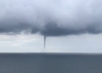 Trąba wodna nad Morzem Bałtyckim. Jest nagranie zjawiska