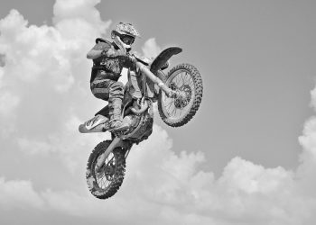 Tragedia na motocrossowych Mistrzostwach Polski: Nie żyje 15-letnia zawodniczka