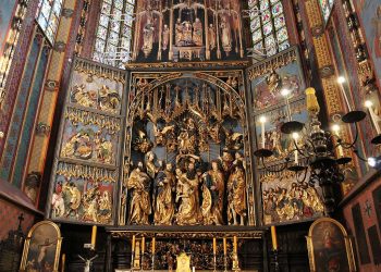 Sensacyjne odkrycie podczas konserwacji ołtarza Wita Stwosza