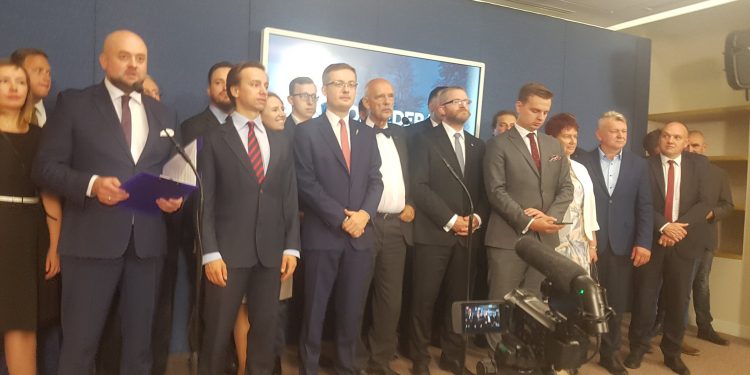 Konfederacja prezentuje „jedynki” i rusza z kampanią