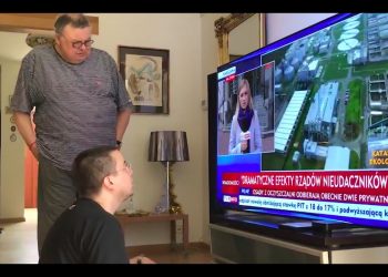 Mann wziął udział w akcji „Nie świruj, idź na wybory”. Przy okazji zadrwił z TVP [WIDEO]