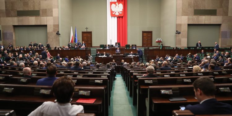 Zakończyła się rejestracja list wyborczych. Tylko 5 ogólnopolskich komitetów!