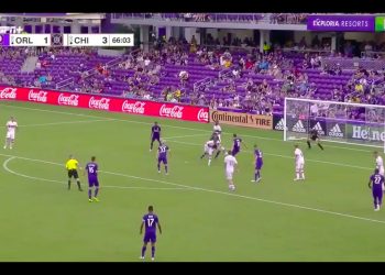 Kibice zachwyceni po golu Polaka. Bramkę zdobył piętą [WIDEO]