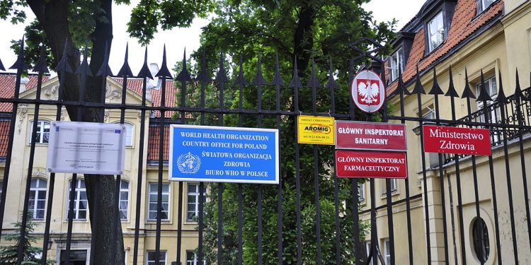 Popularny syrop Flavamed wycofany z aptek!