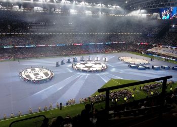 TVP zdecydowała jaki mecz pokaże w 3. kolejce Ligi Mistrzów. Na ekranie Polak?