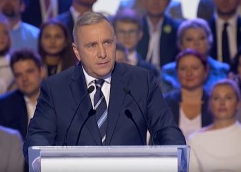 Schetyna tłumaczy się z oklasków po wystąpieniu Wałęsy