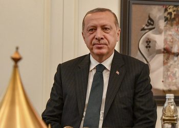 Erdogan grozi Europie. Ruszą miliony imigrantów?