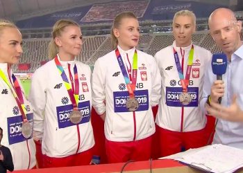 Skandaliczna dekoracja „Aniołków Matusińskiego”. „Słabe było odbieranie medalu przy pustych trybunach”