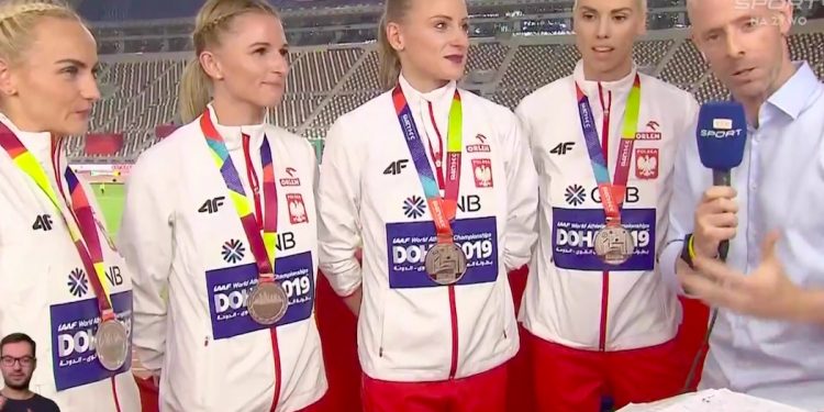 Skandaliczna dekoracja „Aniołków Matusińskiego”. „Słabe było odbieranie medalu przy pustych trybunach”