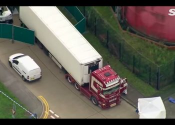 Kolejne aresztowania po makabrycznym odkryciu. 39 zwłok w ciężarówce