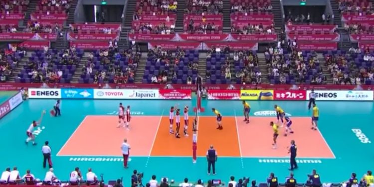 Czegoś takiego jeszcze nie było. Polscy siatkarze z najlepszą akcją w Pucharze Świata! [WIDEO]