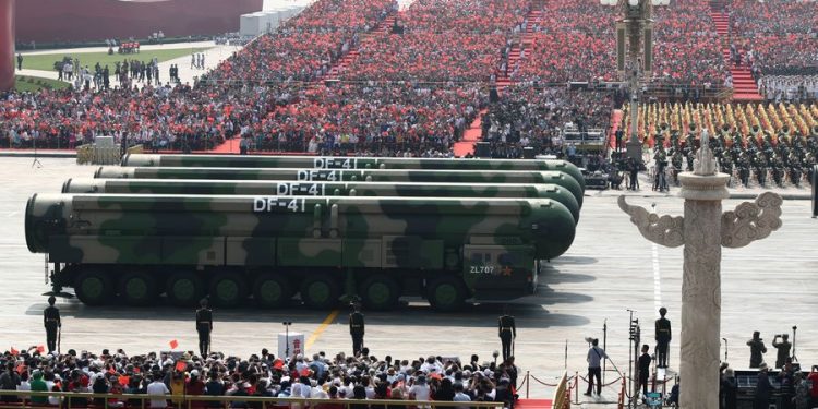 Chiny pierwszy raz pokazały broń na „dzień Sądu Ostatecznego”. Nie mają jej nawet Stany Zjednoczone!