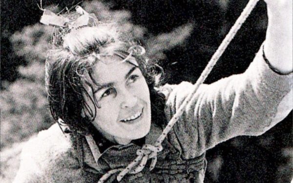 Google upamiętnia Wandę Rutkiewicz. 41 lat temu zdobyła Mount Everest