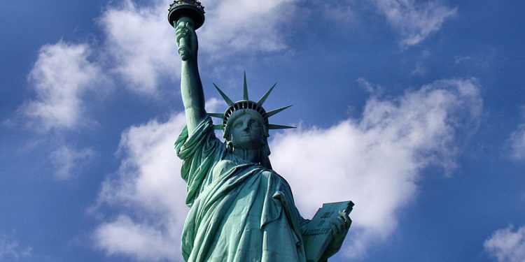 Bez wiz do USA. Podali konkretną datę!