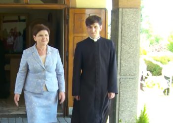 Premier stanął w obronie syna Beaty Szydło. „Rodzina jest i pozostanie w Polsce świętością”