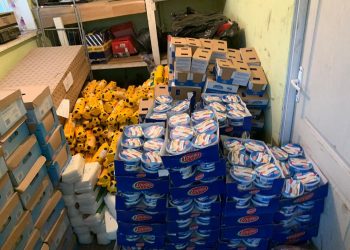 Przemycał przez granicę 2 tony zakupów z promocji w Biedronce