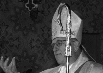 Nie żyje bp Bronisław Dembowski. Był żołnierzem AK, reprezentował Kościół przy Okrągłym Stole