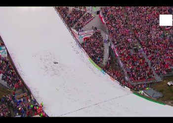 Pokazano twarz Piotra Żyły po upadku. Nie wygląda to dobrze [FOTO]