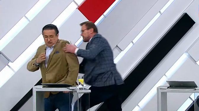 Bójka w programie na żywo. Ekspert nie wytrzymał [WIDEO]