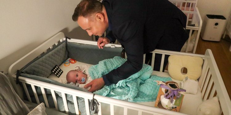 Światowy Dzień Wcześniaka: Prezydent odwiedził sześcioraczki