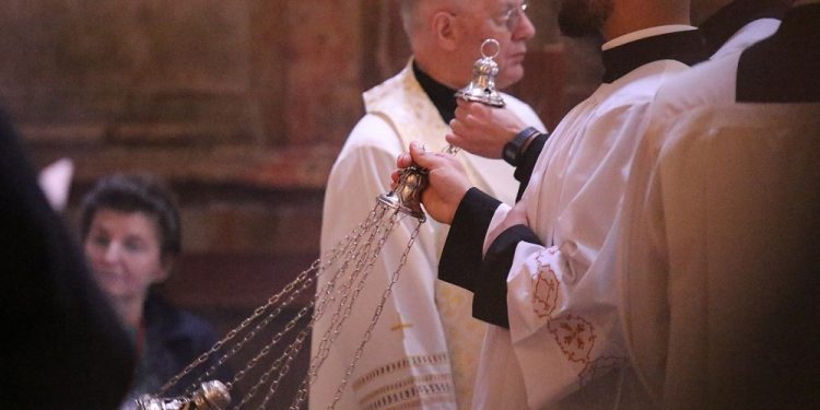 Kryzys powołań w polskim Kościele. Dane to potwierdzają