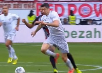 Kapitalny gol Lewandowskiego! Polak ograł trzech obrońców [WIDEO]