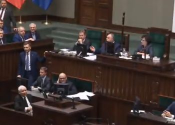 Marszałek Sejmu powtórzyła głosowanie. Opozycja pokazuje nagranie: Trzeba anulować, bo przegramy [WIDEO]