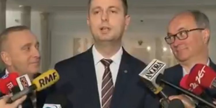 Kosiniak-Kamysz mówił o stanowiskach w prezydium Senatu. Liderzy PO i SLD nie mogli powstrzymać śmiechu