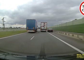 Groźna sytuacja na S8. Kierowca BMW postanowił „ukarać” ciężarówkę [WIDEO]