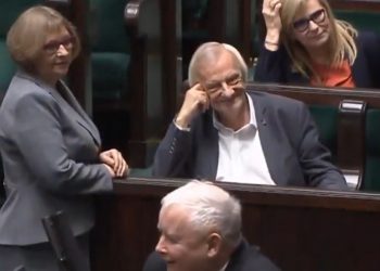 terlecki poseł płakał