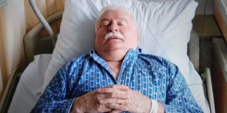 Lech Wałęsa przeszedł zabieg. Jaki stan zdrowia?